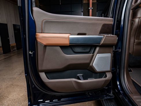 Used 2025 Ford F150 King Ranch w/ FX4 Off-Road Package image 38