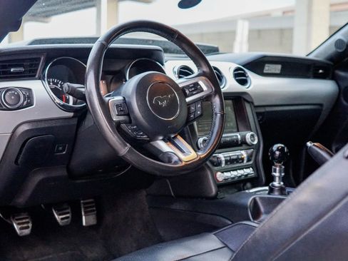 Used 2015 Ford Mustang Premium RWD image 11
