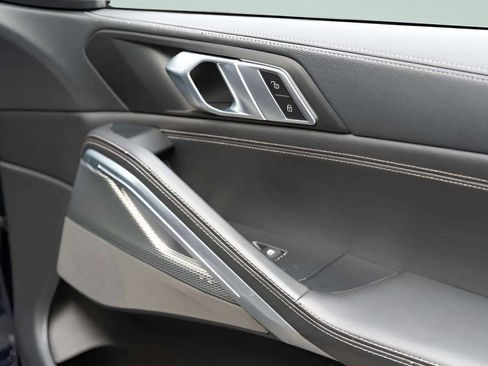 Used 2021 BMW X6 xDrive40i w/ M Sport Package image 61