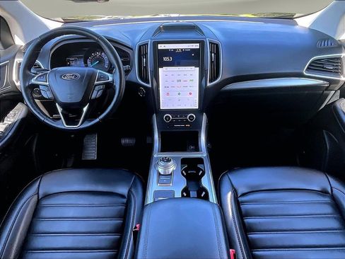Used 2022 Ford Edge SEL AWD/4WD image 9
