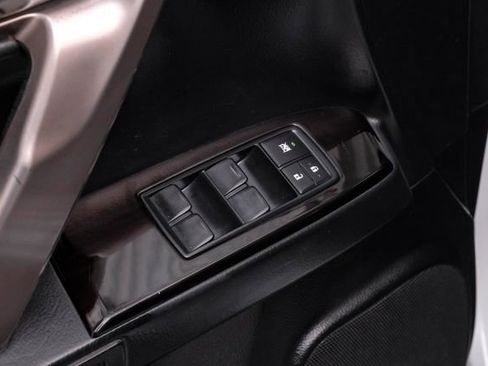 Used 2015 Lexus GX 460 image 39