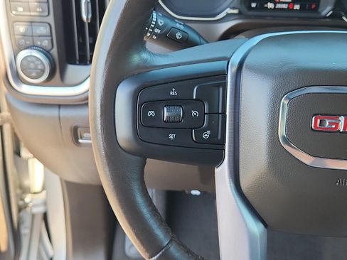 Used 2021 GMC Sierra 2500 SLT w/ SLT Premium Package AWD/4WD image 16
