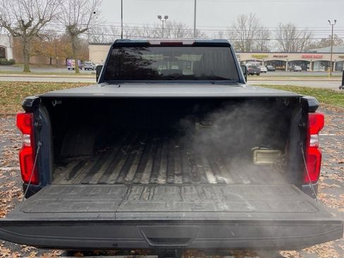 Used 2021 Chevrolet Silverado 2500 Custom w/ Custom Value Package image 24