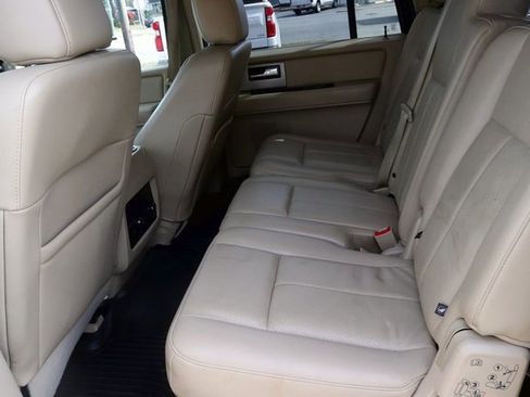 Used 2017 Ford Expedition EL Limited w/ Equipment Group 301A image 16