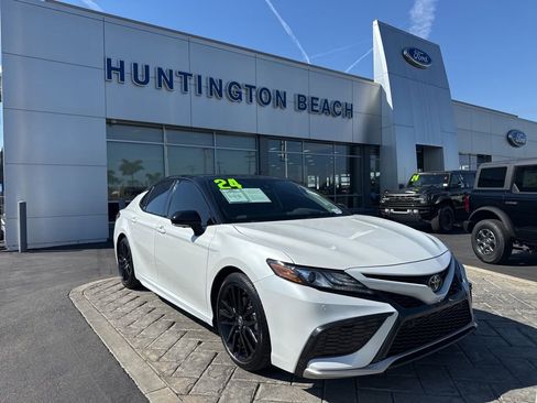 Used 2024 Toyota Camry XSE w/ Navigation Package image 1