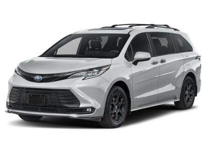 Used 2025 Toyota Sienna XSE w/ XSE Premium Package