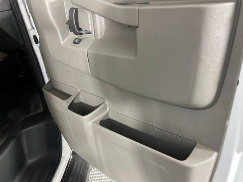 Used 2023 Chevrolet Express 3500 LS image 30