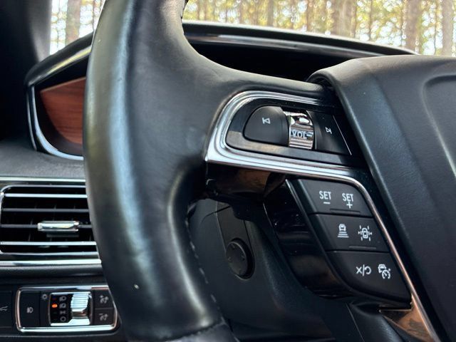 Certified 2023 Lincoln Navigator Reserve AWD/4WD image 28