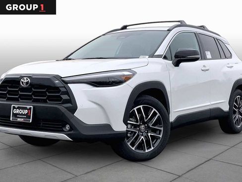 New 2026 Toyota Corolla Cross XLE FWD image 1