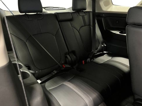 New 2025 Honda Pilot Touring image 27