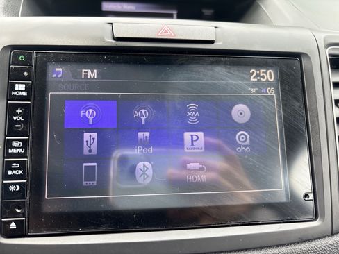 Used 2016 Honda CR-V Touring image 12