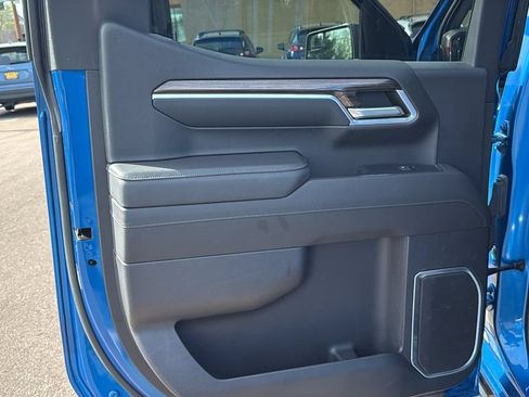 Used 2022 Chevrolet Silverado 1500 RST w/ Protection Package AWD/4WD image 12