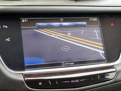 Used 2019 Cadillac XT5 Premium Luxury w/ Driver Assist Package FWD image 4