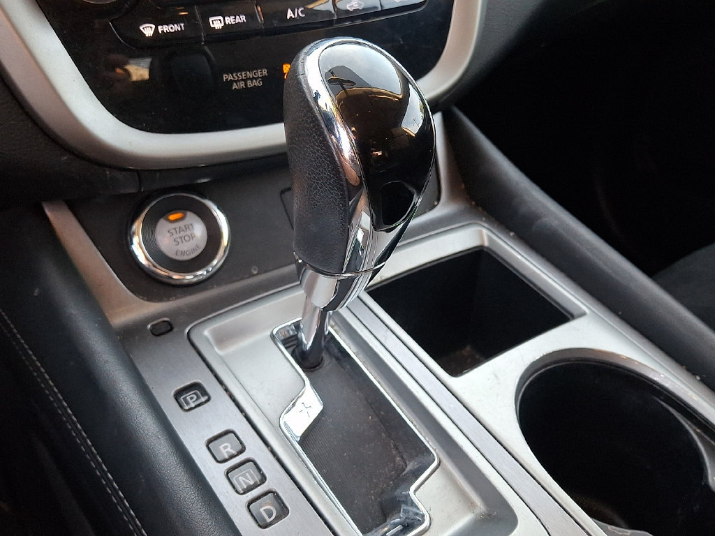 Used 2019 Nissan Murano SV AWD/4WD image 14