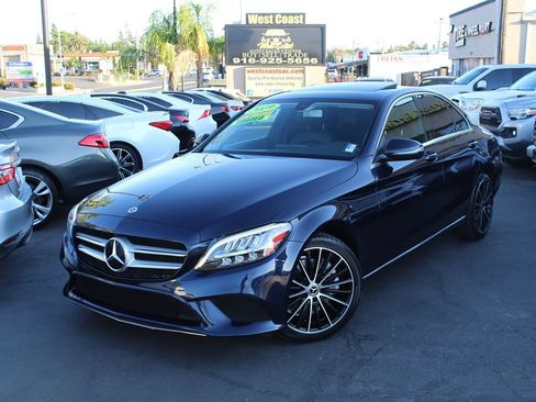 Used 2019 Mercedes-Benz C 300 Sedan image 2