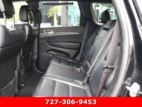 Used 2021 Jeep Grand Cherokee Limited RWD image 15