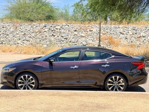 Used 2016 Nissan Maxima SR FWD image 2