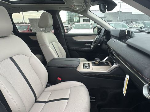 New 2026 MAZDA CX-90 3.3 Turbo w/ Premium Sport Pkg image 14