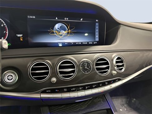 Used 2019 Mercedes-Benz S 560 4MATIC Sedan image 21