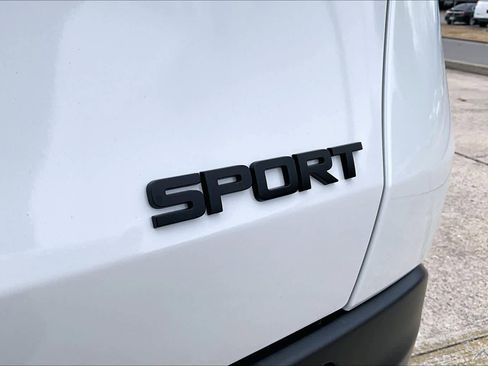 New 2026 Honda HR-V Sport image 15