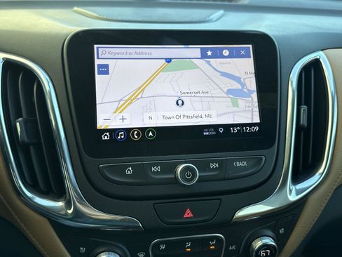 Used 2020 Chevrolet Equinox Premier image 21