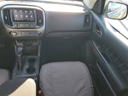 Used 2022 GMC Canyon Denali image 27