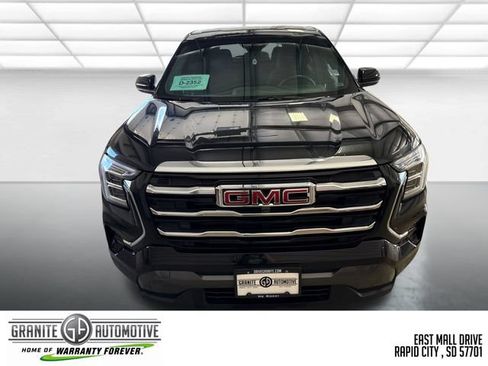 Used 2026 GMC Terrain Elevation AWD/4WD image 9