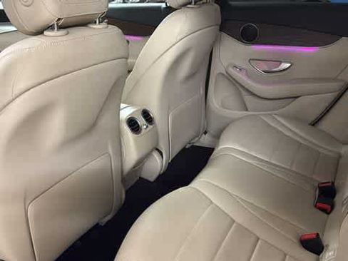 Certified 2022 Mercedes-Benz GLC 300 4MATIC image 29