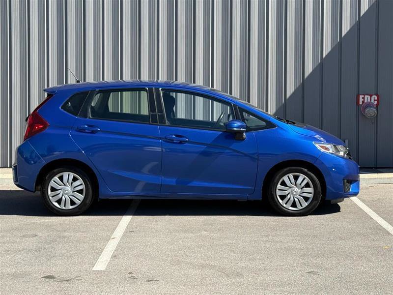 Used 2016 Honda Fit LX image 4