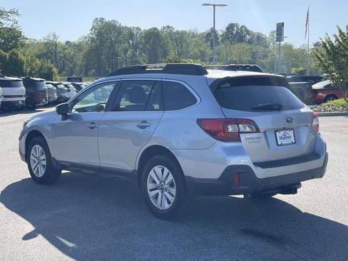 Used 2018 Subaru Outback 2.5i Premium image 27