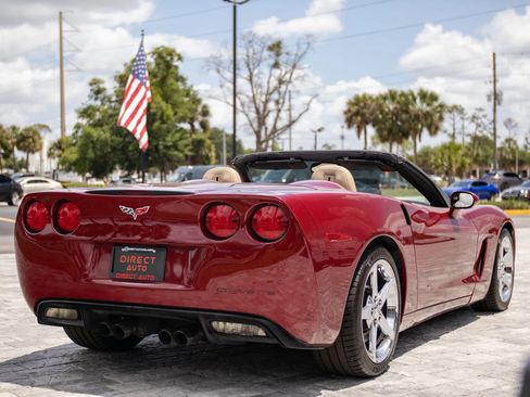 Used 2006 Chevrolet Corvette Convertible w/ Preferred Equipment Group RWD image 16