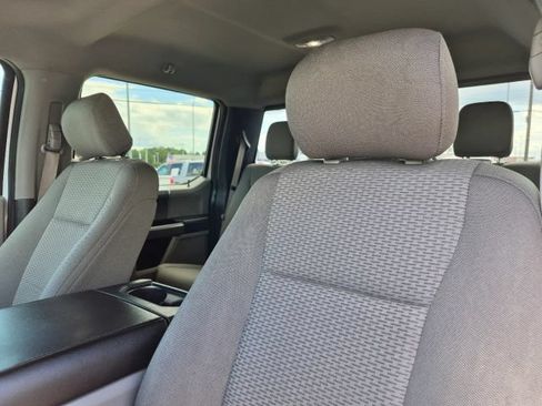Used 2018 Ford F150 XLT w/ Equipment Group 302A Luxury AWD/4WD image 9