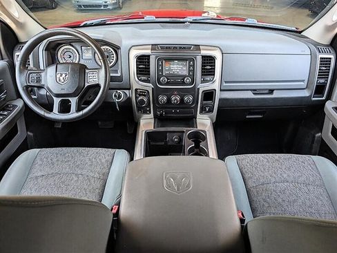 Used 2015 RAM 1500 Classic SLT w/ Remote Start & Security Group AWD/4WD image 3
