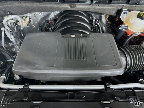 Used 2023 Chevrolet Tahoe Premier image 37