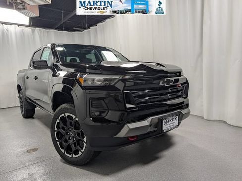 New 2026 Chevrolet Colorado Z71 w/ Technology Package AWD/4WD image 1