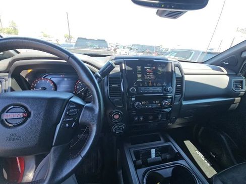 Used 2020 Nissan Titan PRO-4X AWD/4WD image 6