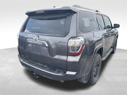 Used 2023 Toyota 4Runner SR5 AWD/4WD image 13