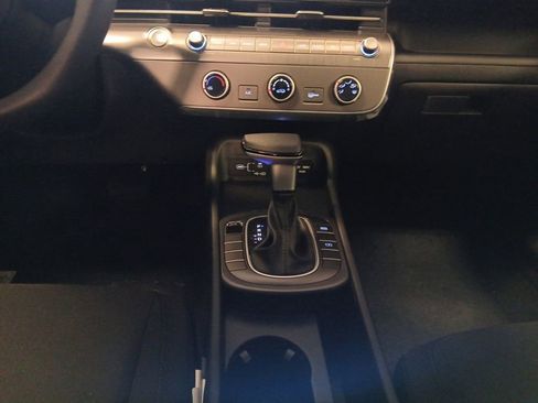 New 2026 Hyundai Kona SE FWD image 11