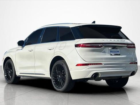 Used 2021 Lincoln Corsair Reserve w/ Equipment Group 201A image 3