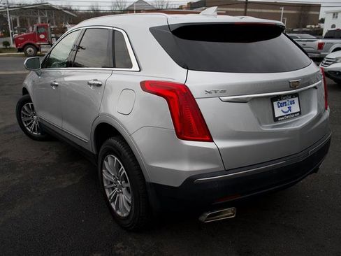 Used 2018 Cadillac XT5 Luxury w/ Driver Awareness Package image 4