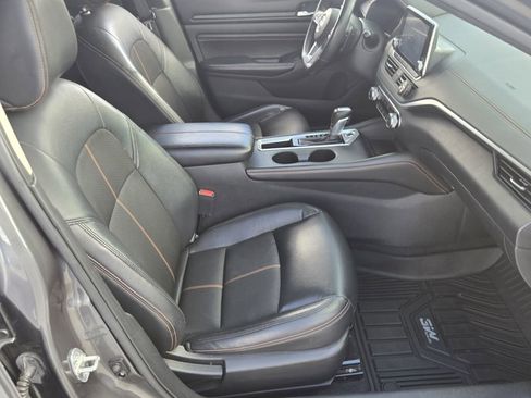 Used 2021 Nissan Altima 2.5 SR image 17