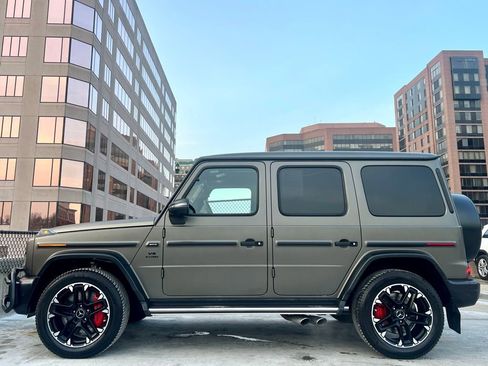 Certified 2024 Mercedes-Benz G 63 AMG 4MATIC image 9