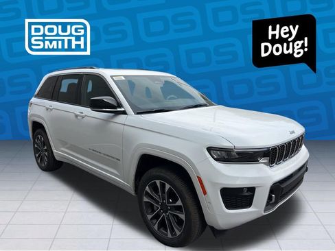 New 2025 Jeep Grand Cherokee Overland w/ Trailer Tow Package image 7