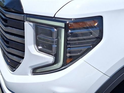 Used 2025 GMC Sierra 1500 AT4 AWD/4WD image 28