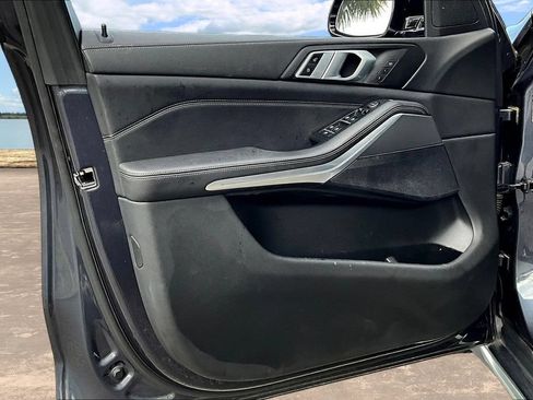Used 2019 BMW X5 xDrive40i w/ Convenience Package AWD/4WD image 20