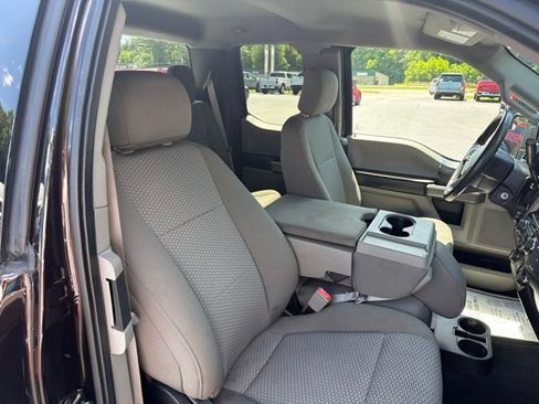 Used 2018 Ford F150 XLT w/ Equipment Group 301A Mid AWD/4WD image 15