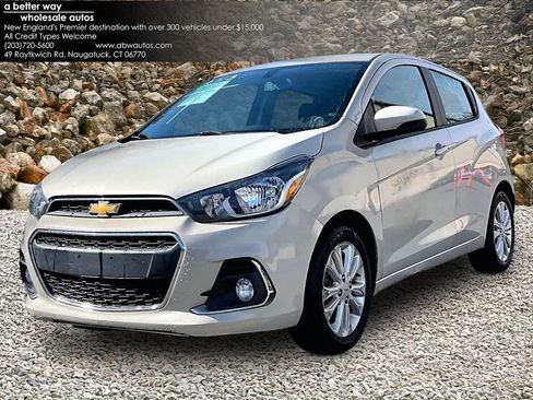 Used 2018 Chevrolet Spark LT FWD image 1