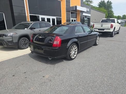 Used 2006 Chrysler 300 SRT8 w/ SRT Option Group II RWD image 6