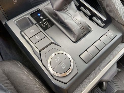 Used 2024 Toyota Tacoma SR5 image 23