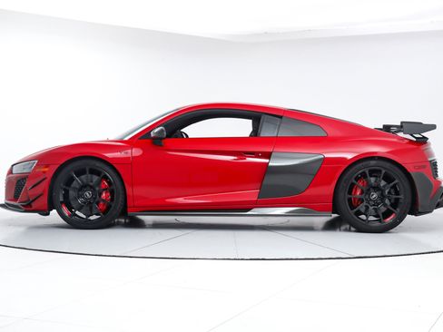 Used 2023 Audi R8 V10 GT image 2